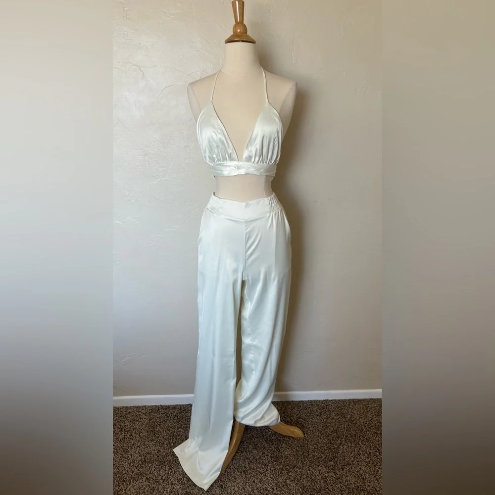 NEW Silky Coord Set- Tie Up Top, Blazer, and Pants - Picture 11 of 16